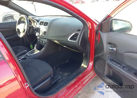 2014 Dodge Avenger Sxt z USA, uszkodzony, nr VIN 1C3CDZCG8EN127897